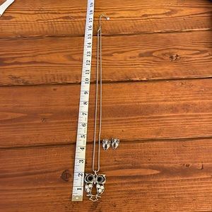 Owl necklace with earrings